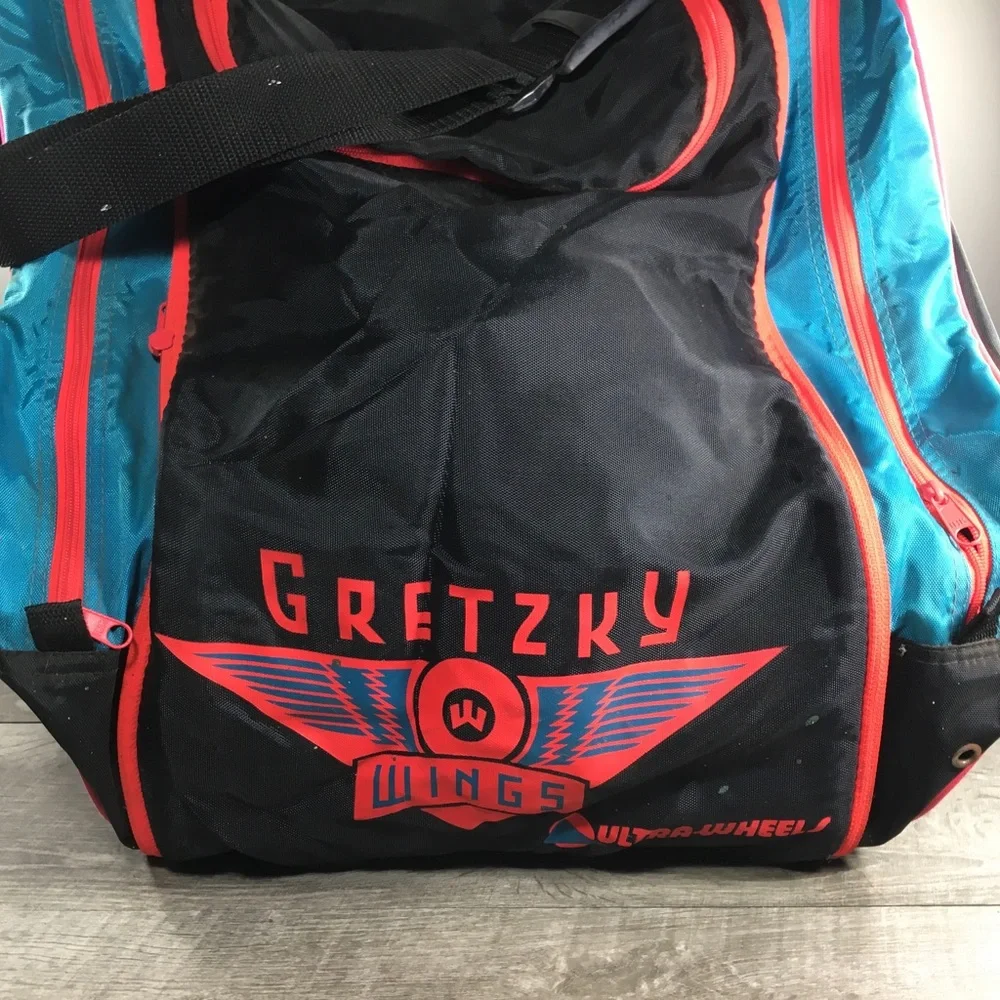 Vintage Gretzky Ultra-Wheels RollerBlades Skates Skates Shoulder Black Bag Pack